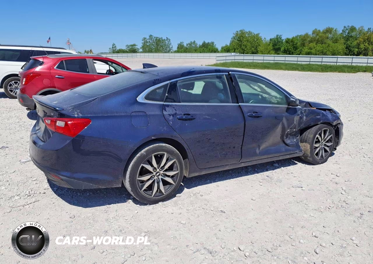 2017 Chevrolet Malibu Lt VIN:1G1ZE5ST5HF229613 - 3