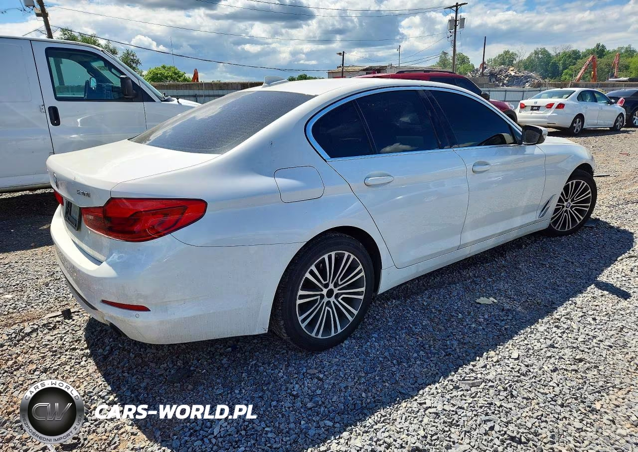 2020 BMW 530 Xi VIN:WBAJR7C02LWW80593 - 3