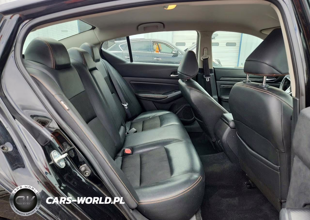 2019 Nissan Altima Sr VIN:1N4BL4CV8KC169754 - 10