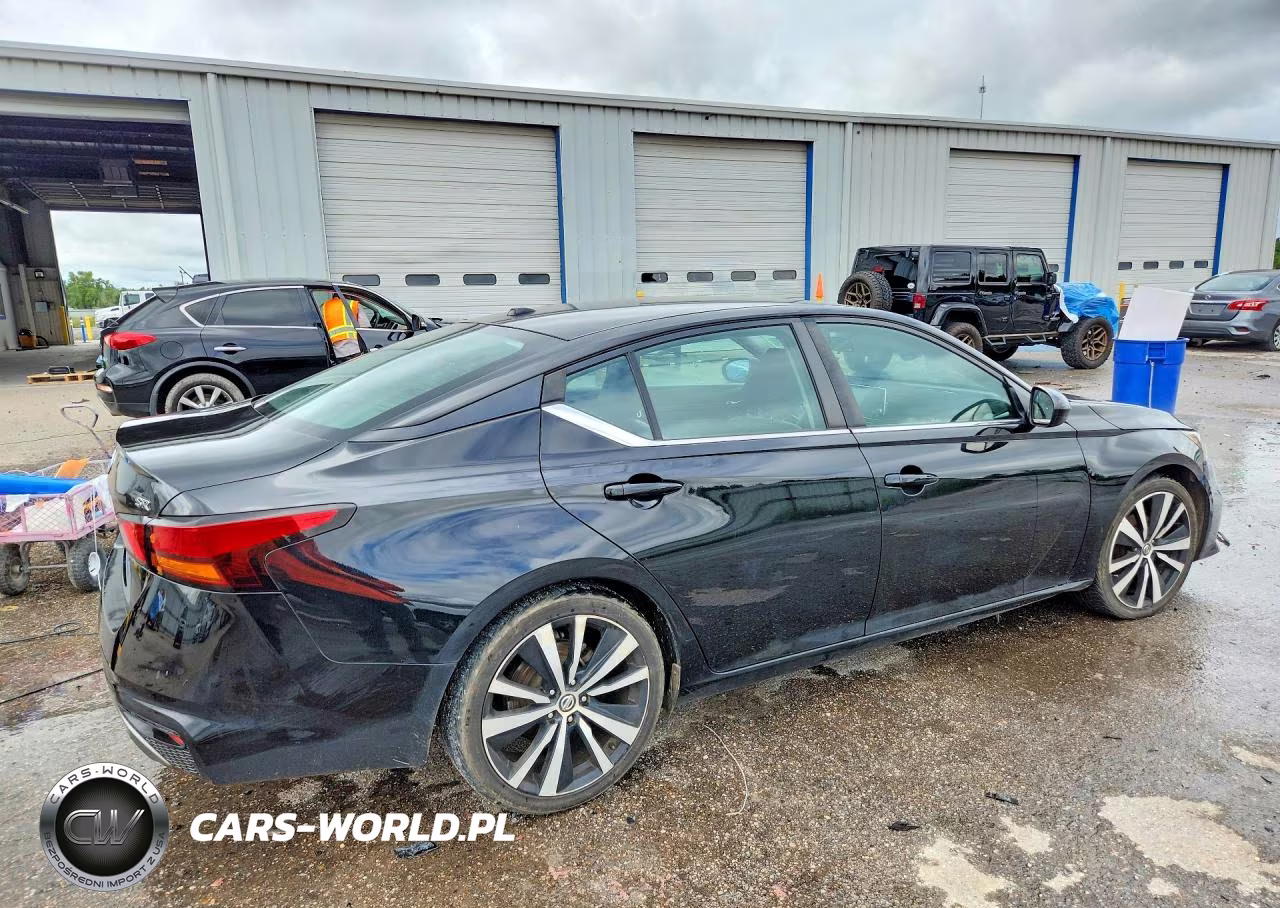 2019 Nissan Altima Sr VIN:1N4BL4CV8KC169754 - 3