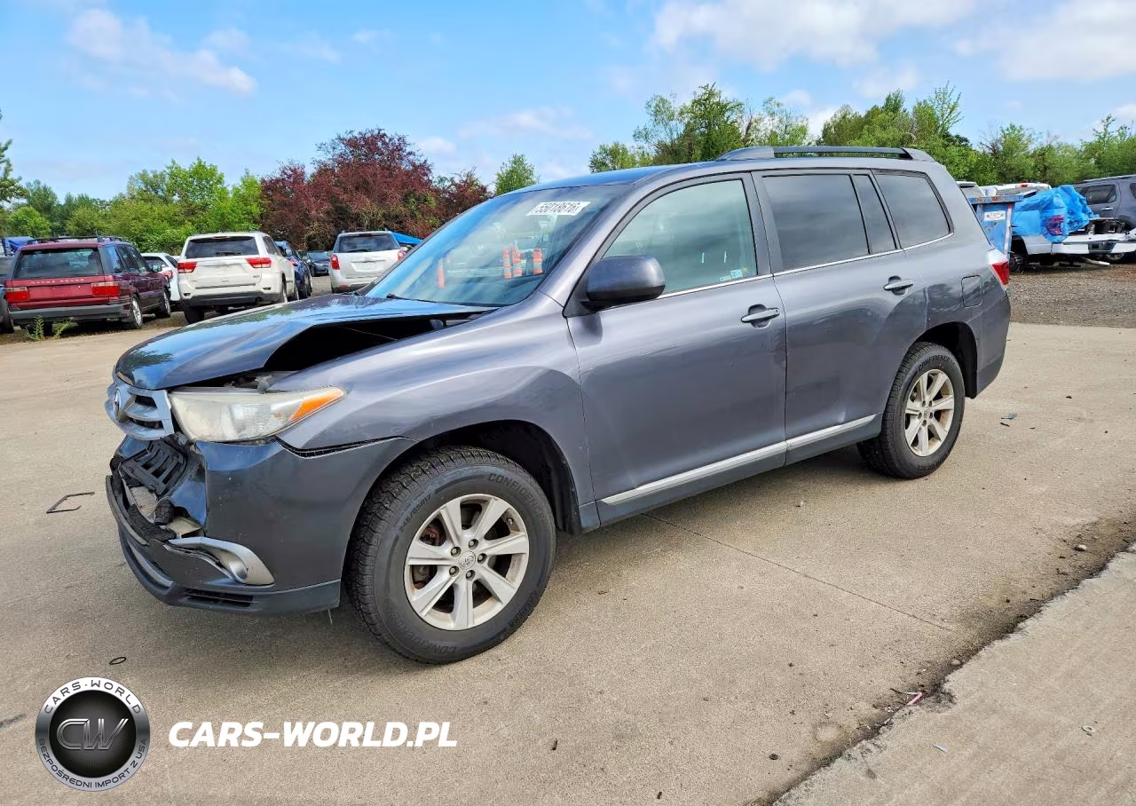 2013 Toyota Highlander Se