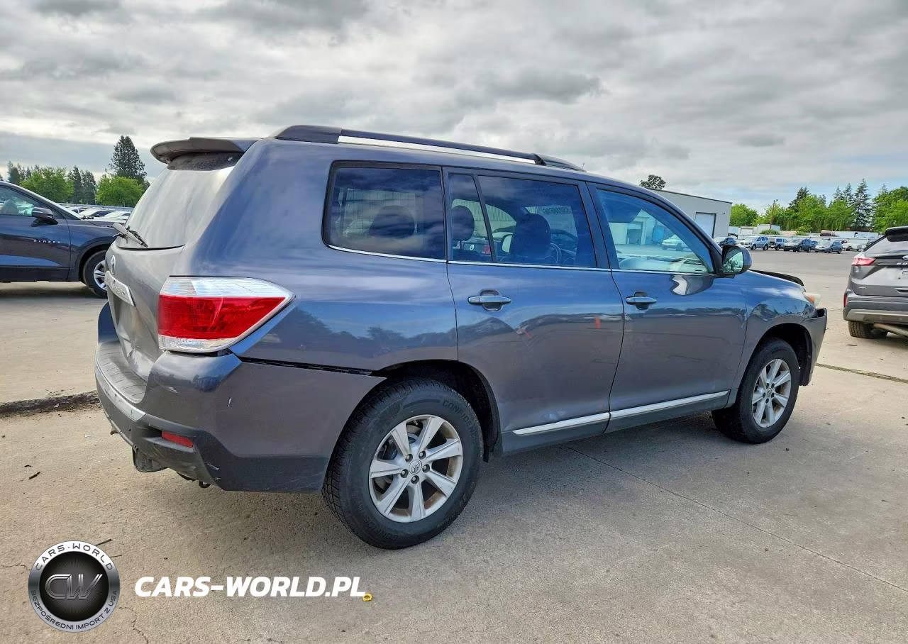 2013 Toyota Highlander Se VIN:5TDBK3EH2DS232900 - 3