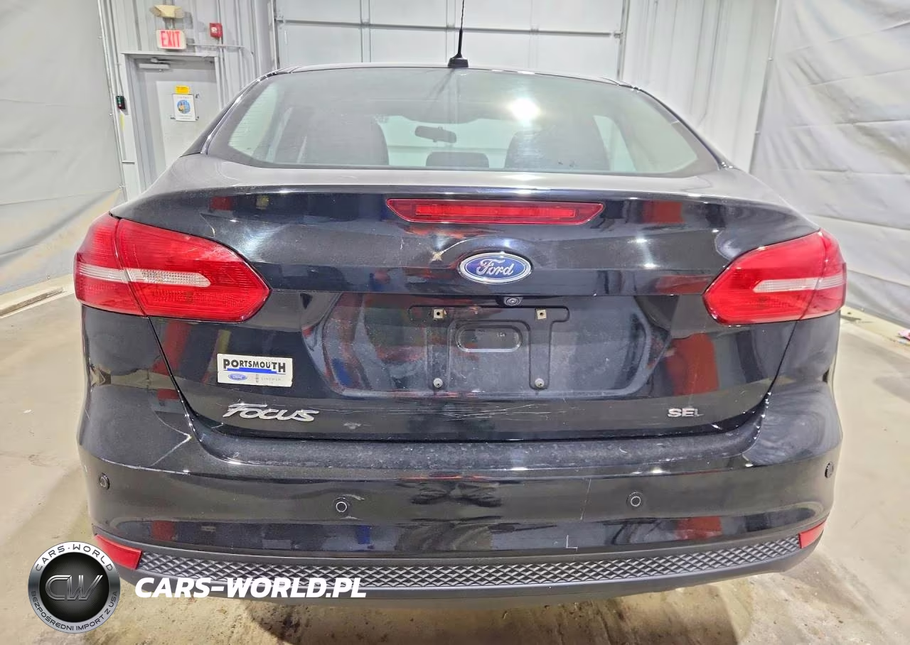 2018 Ford Focus Sel VIN:1FADP3H22JL326957 - 6
