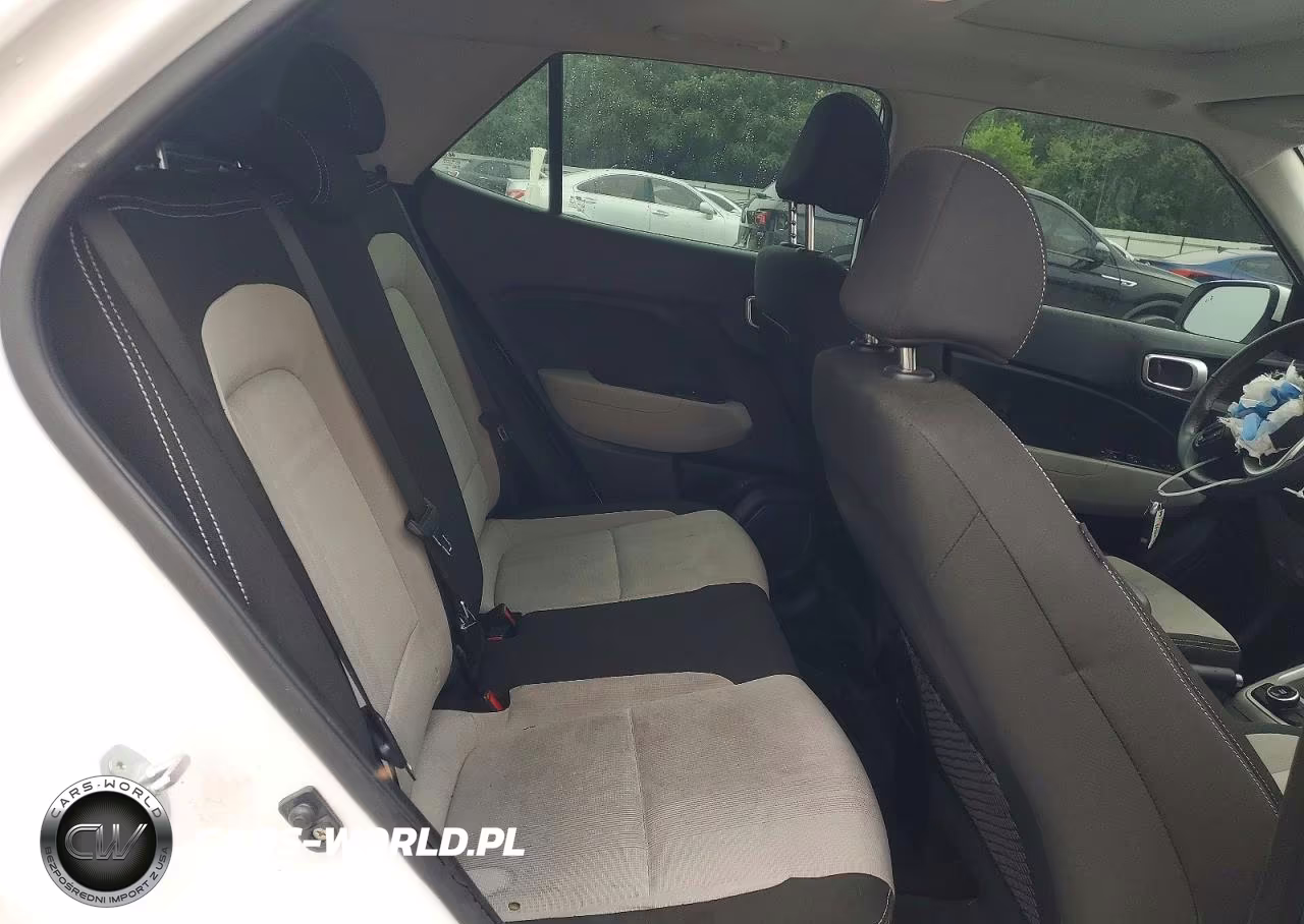 2025 Hyundai Venue Sel VIN:KMHRC8A39SU349252 - 10