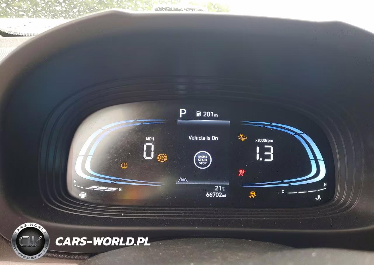 2025 Hyundai Venue Sel VIN:KMHRC8A39SU349252 - 9