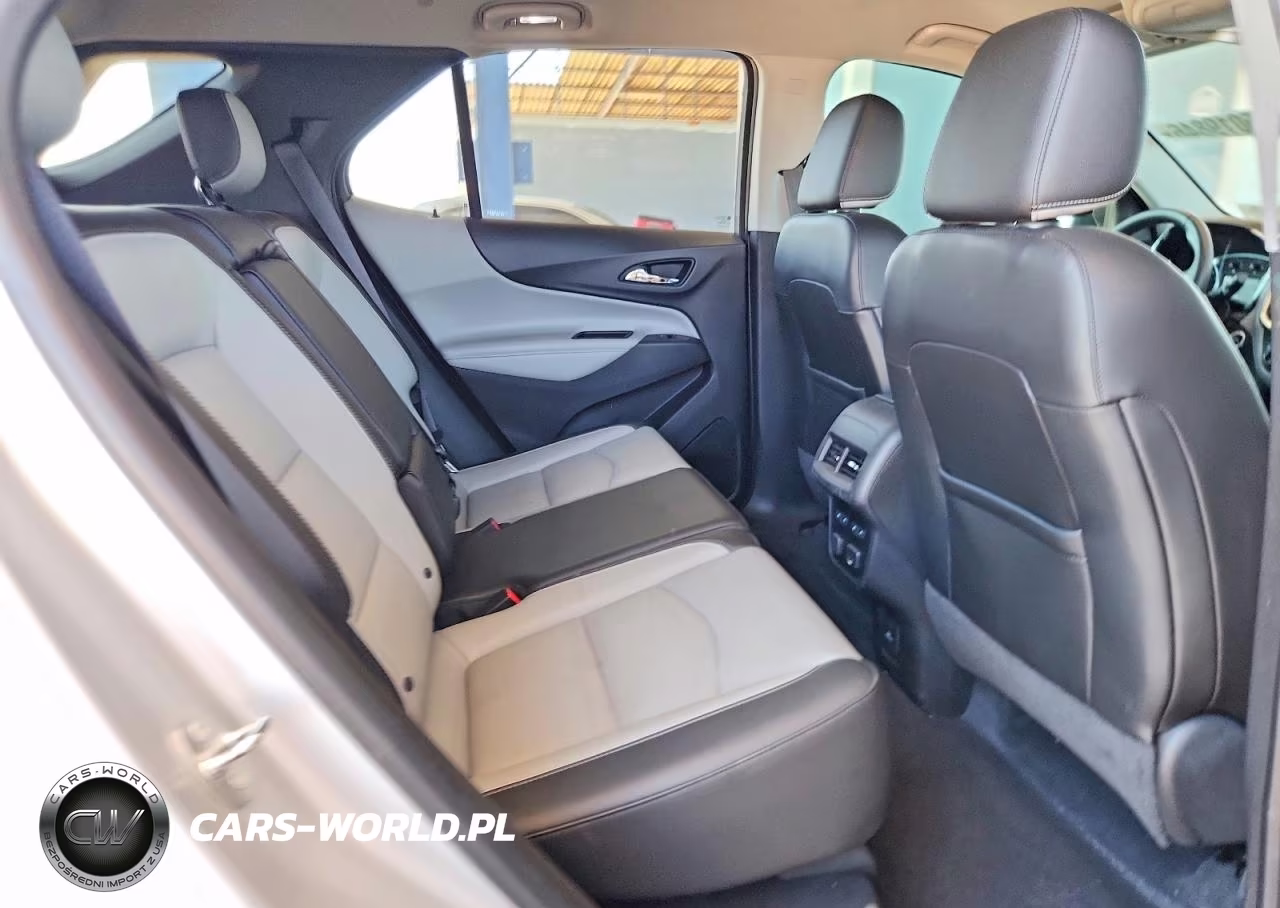 2018 Chevrolet Equinox Premier VIN:2GNAXMEV6J6317891 - 11