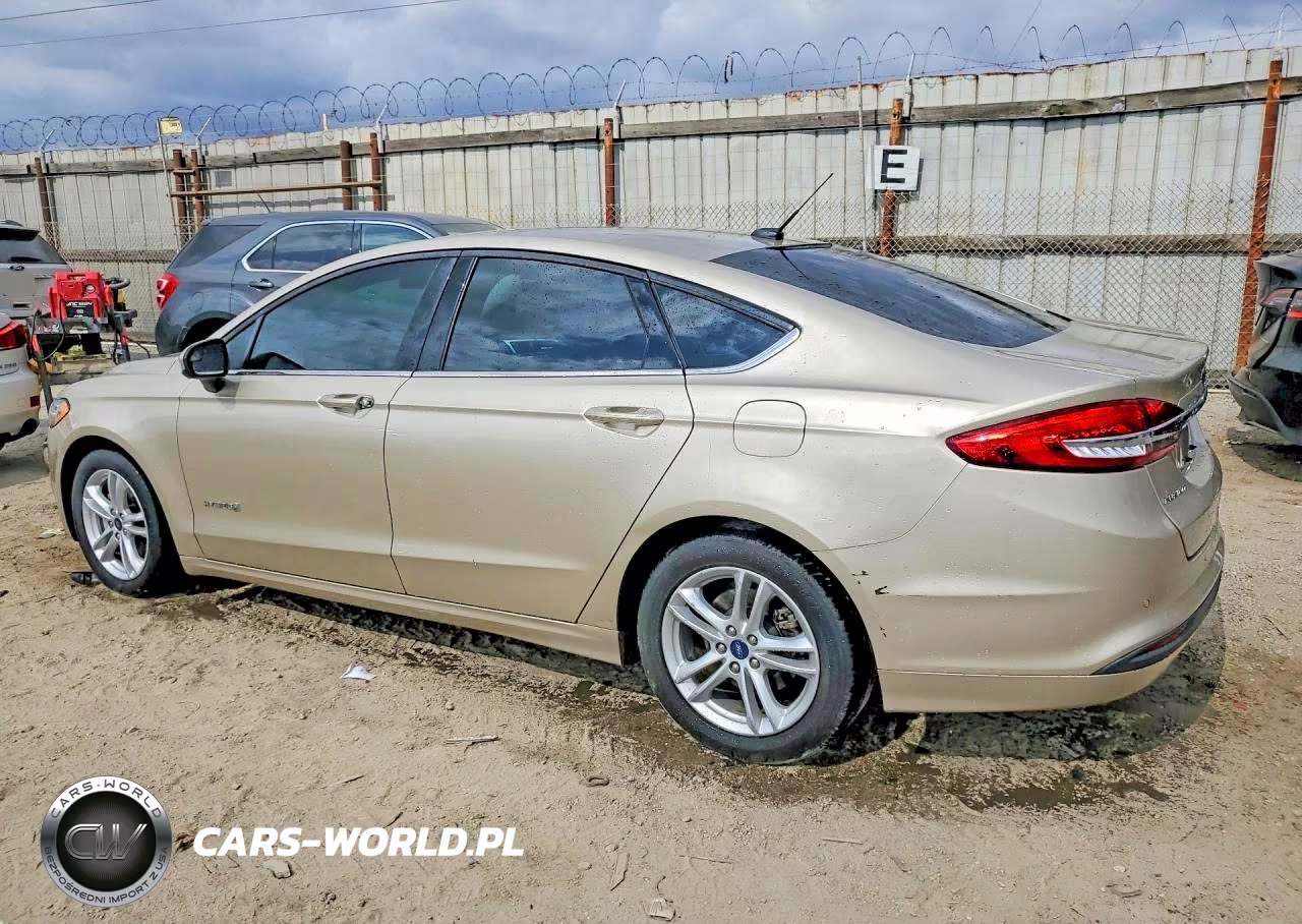 2018 Ford Fusion Se Hybrid VIN:3FA6P0LU1JR257146 - 2
