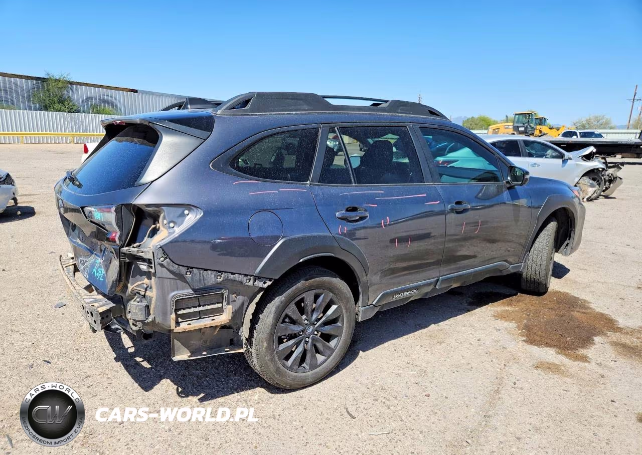 2023 Subaru Outback Onyx Edition VIN:4S4BTALC2P3179769 - 3