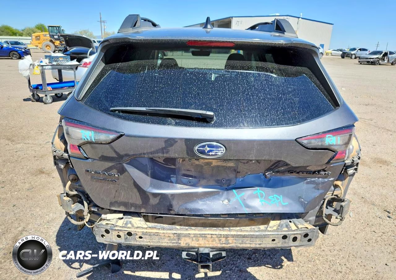 2023 Subaru Outback Onyx Edition VIN:4S4BTALC2P3179769 - 6