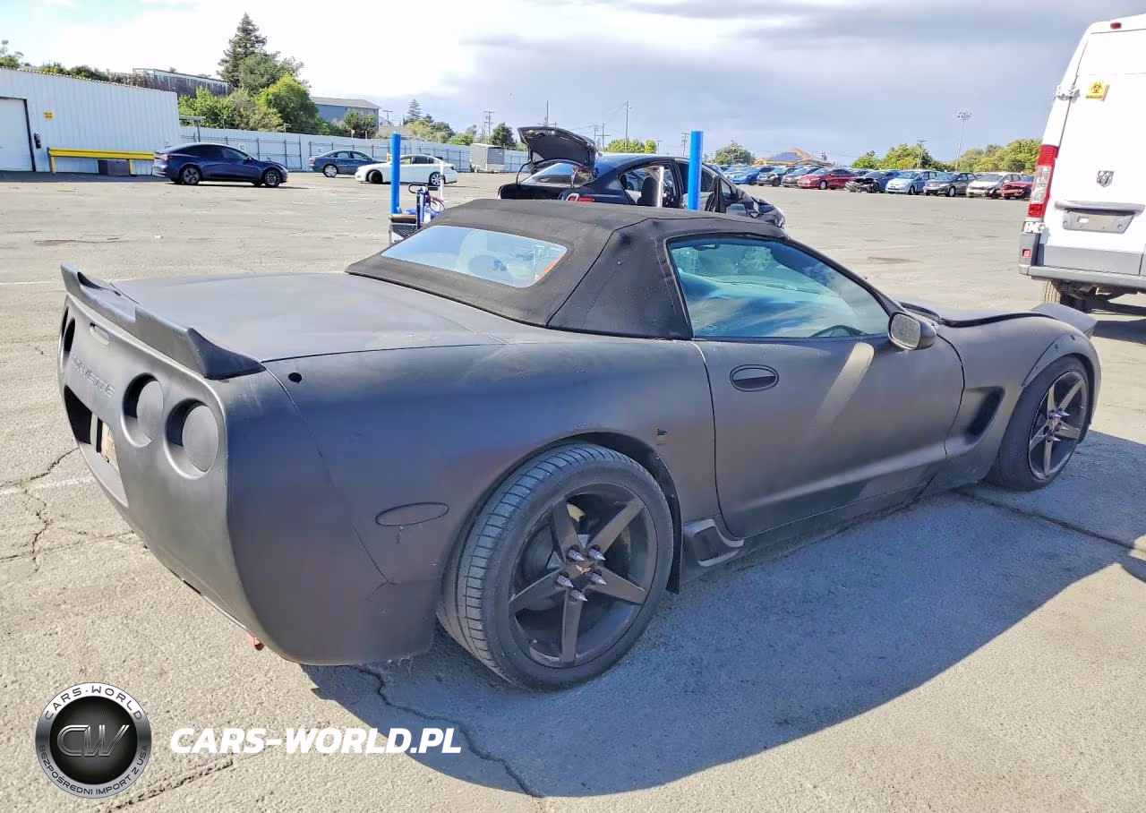 2002 Chevrolet Corvette VIN:1G1YY32G825115600 - 3