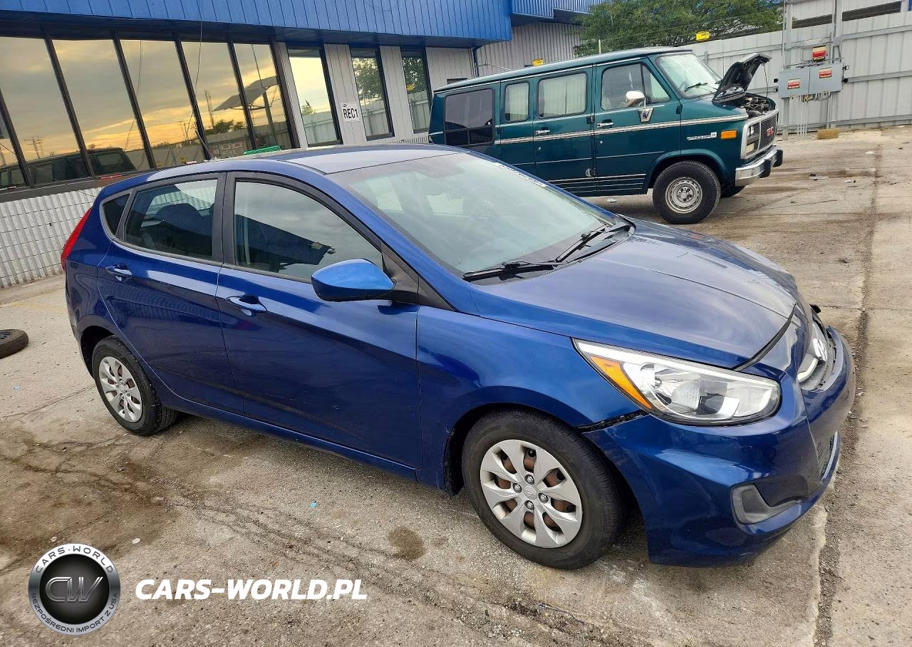 2017 Hyundai Accent Se VIN:KMHCT5AE7HU313297 - 4