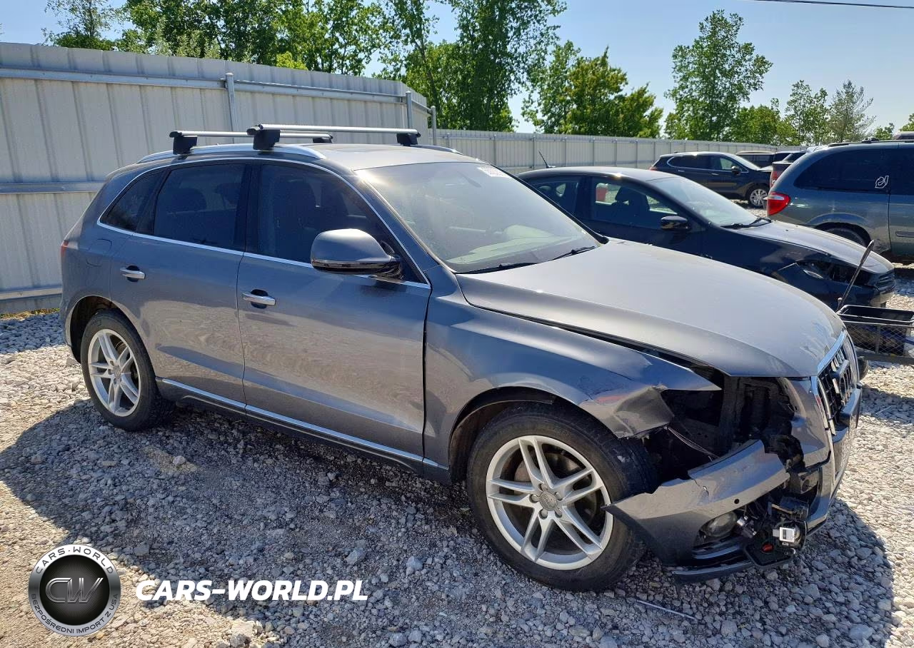 2016 Audi Q5 Premium Plus VIN:WA1L2AFP9GA149703 - 4