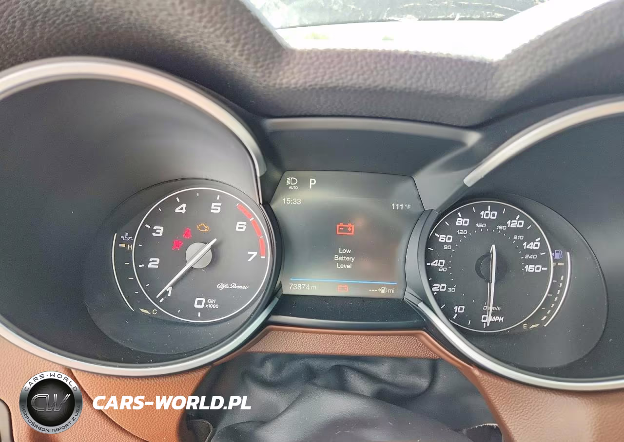 2018 Alfa Romeo Stelvio Sport VIN:ZASFAKPN8J7B79599 - 9