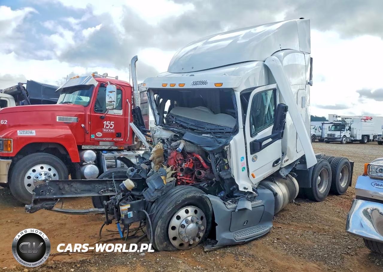 2018 Peterbilt 579 Semi Truck VIN:1XPBD49X4JD459822 - 2
