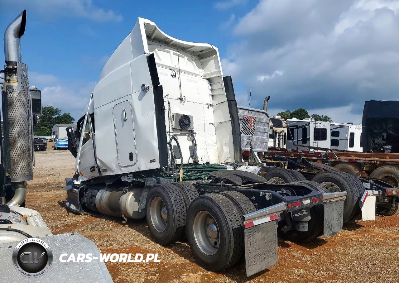 2018 Peterbilt 579 Semi Truck VIN:1XPBD49X4JD459822 - 3