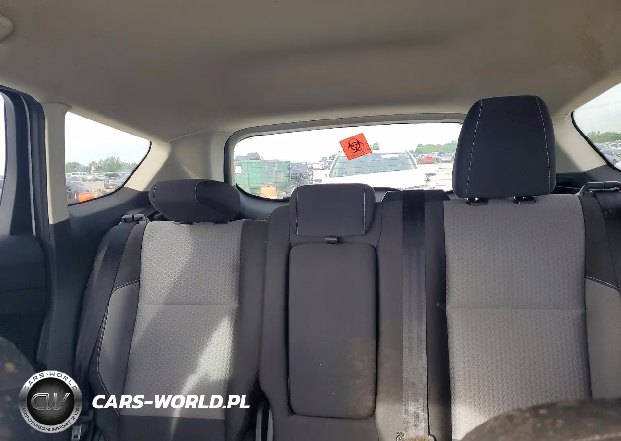 2018 Ford Escape Se VIN:1FMCU0GD8JUA35675 - 10