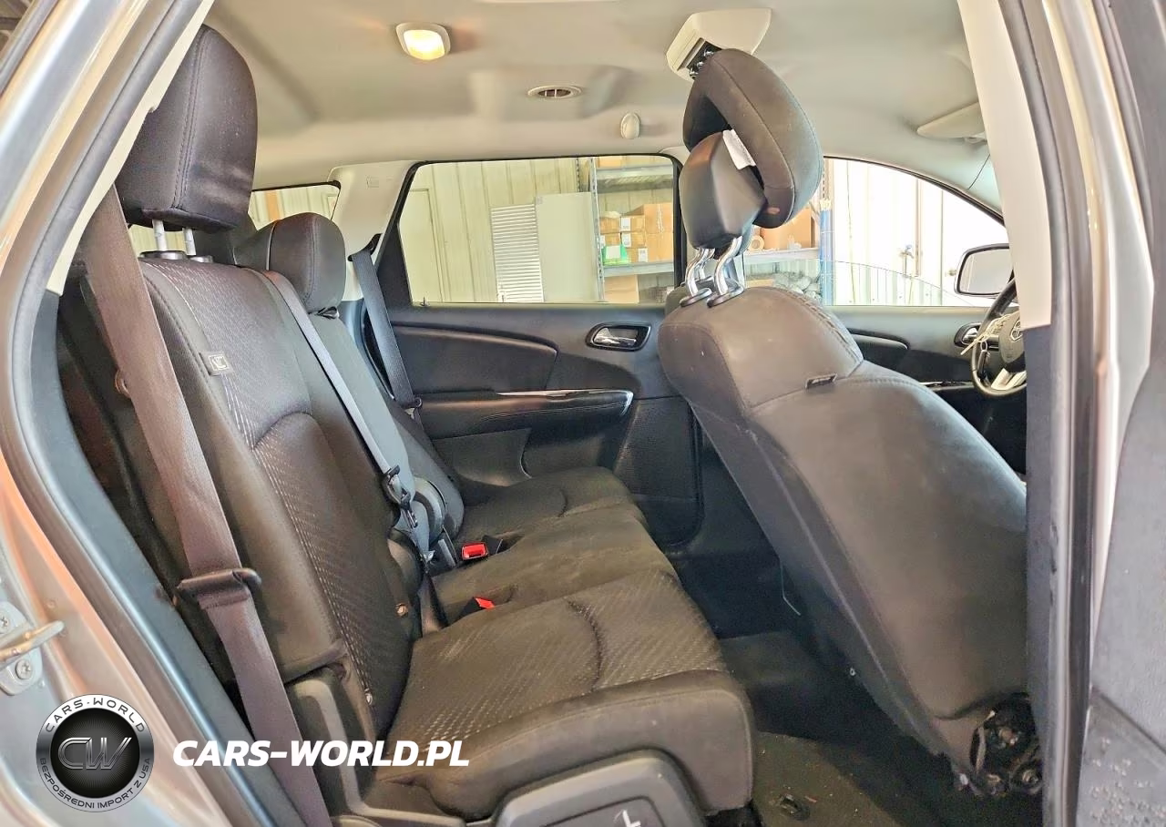 2017 Dodge Journey Se VIN:3C4PDCAB6HT581622 - 11