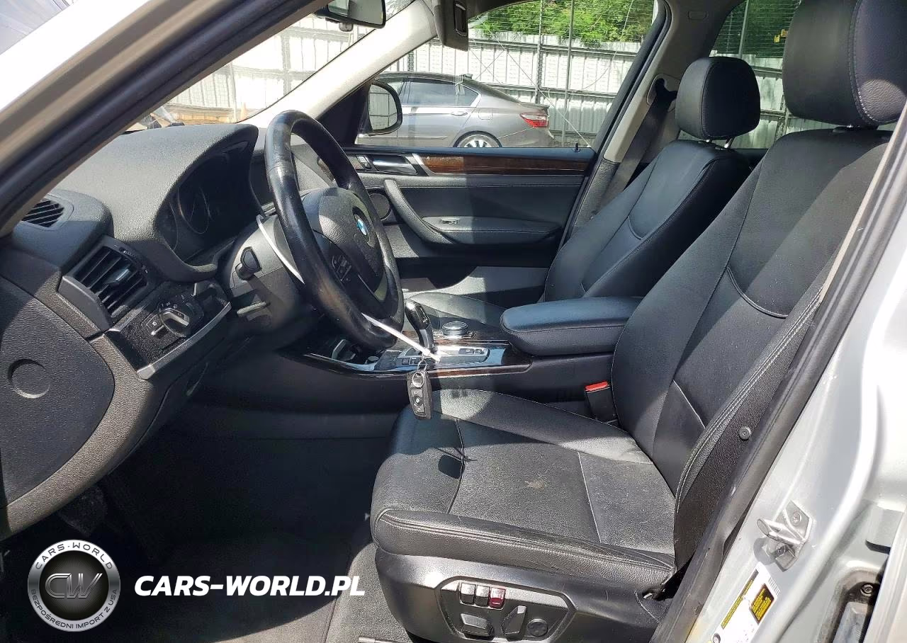 2017 BMW X3 Sdrive28I VIN:5UXWZ7C33H0X40067 - 7