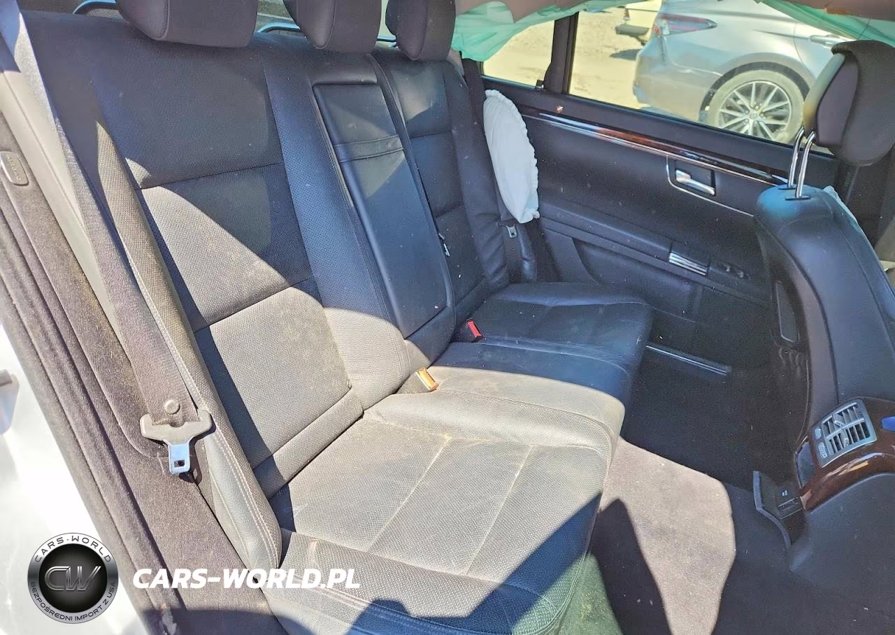 2011 Mercedes-Benz S 550 VIN:WDDNG7BB9BA368916 - 10