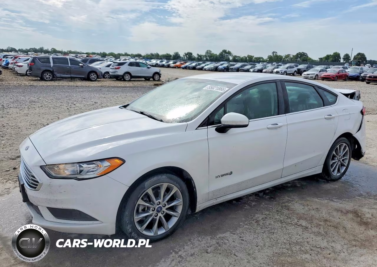 2017 Ford Fusion S Hybrid – zdjęcie 1 z 12