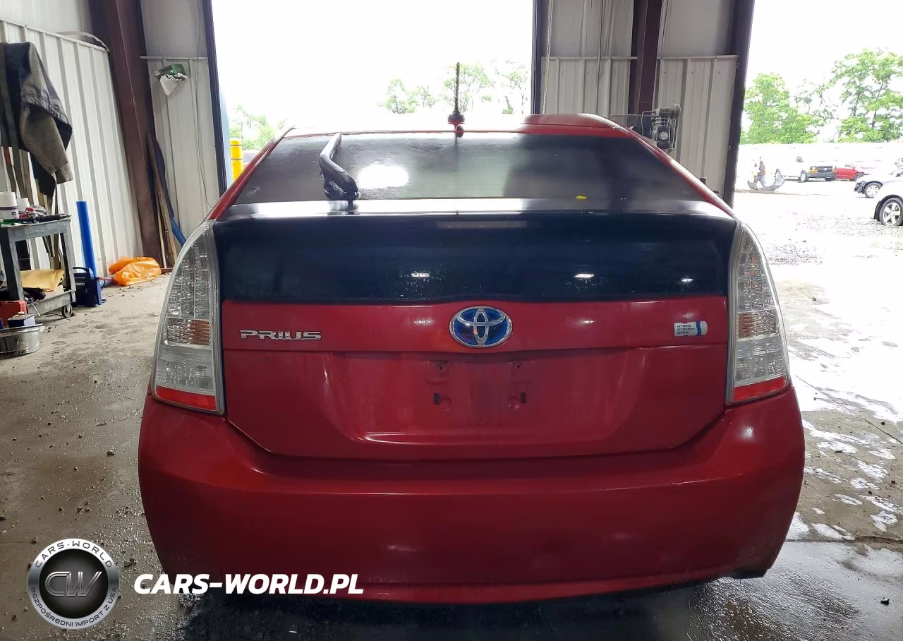 2011 Toyota Prius Two VIN:JTDKN3DU1B0300481 - 6