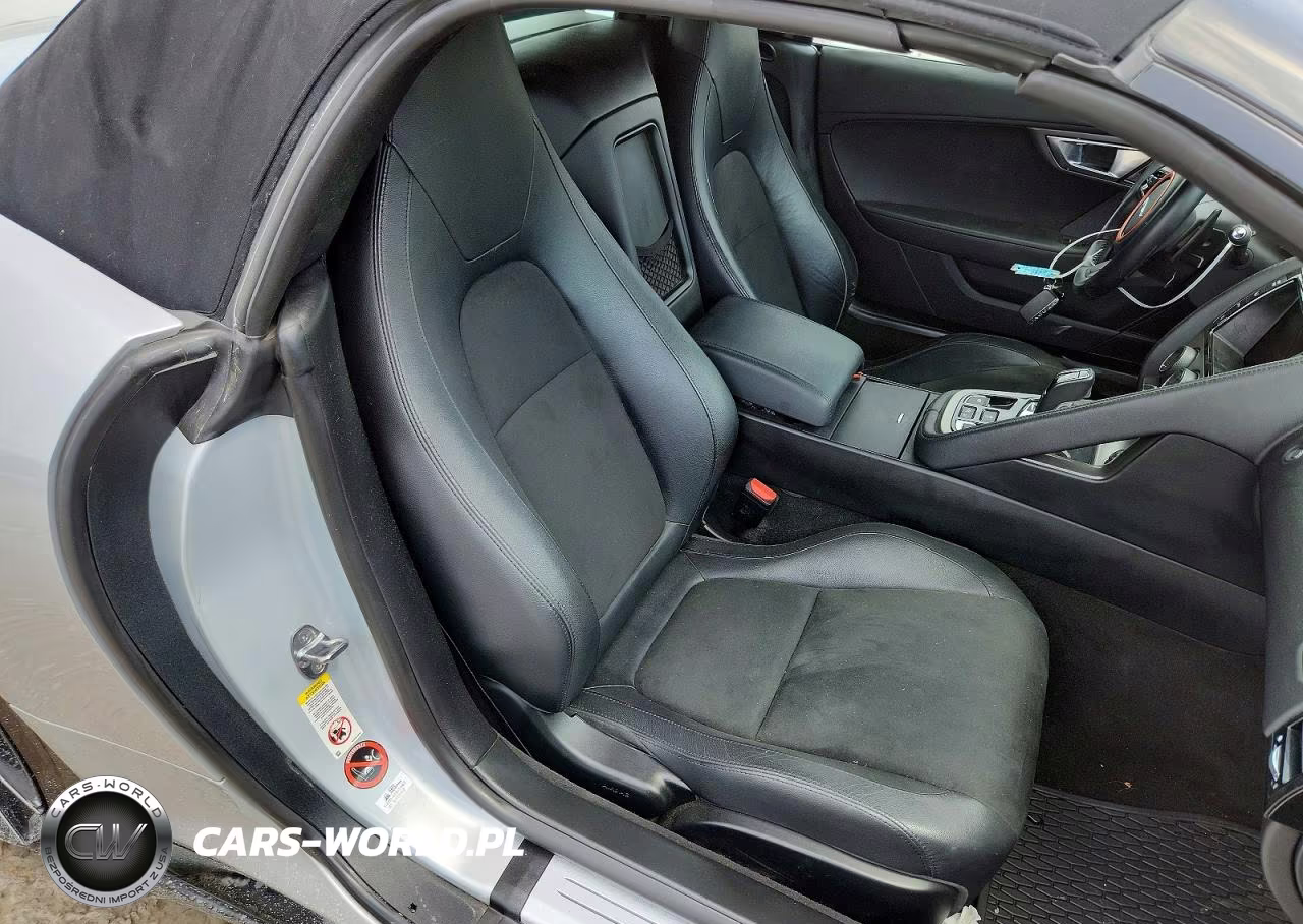 2014 Jaguar F-Type VIN:SAJWA6E76E8K05283 - 10