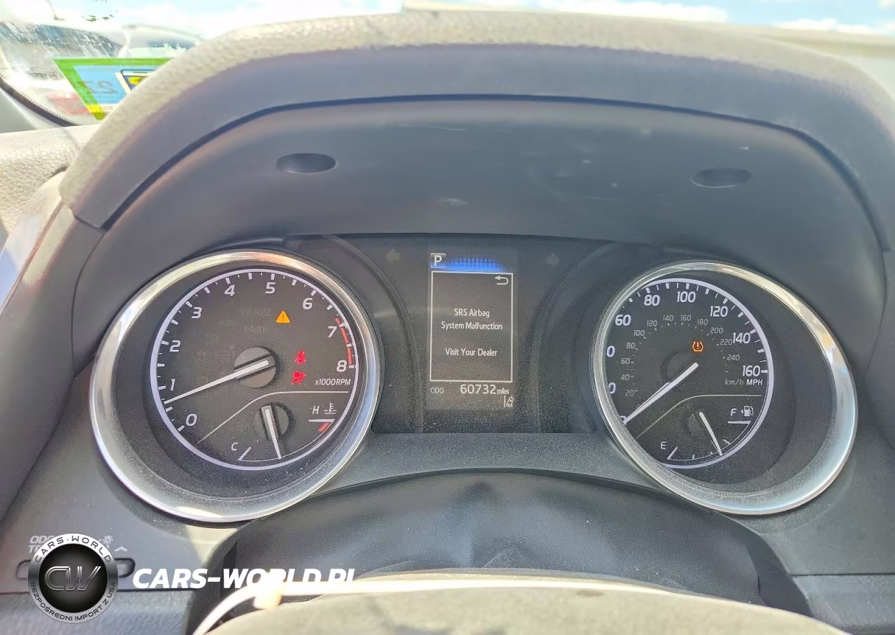 2018 Toyota Camry Le VIN:4T1B11HK1JU139707 - 9
