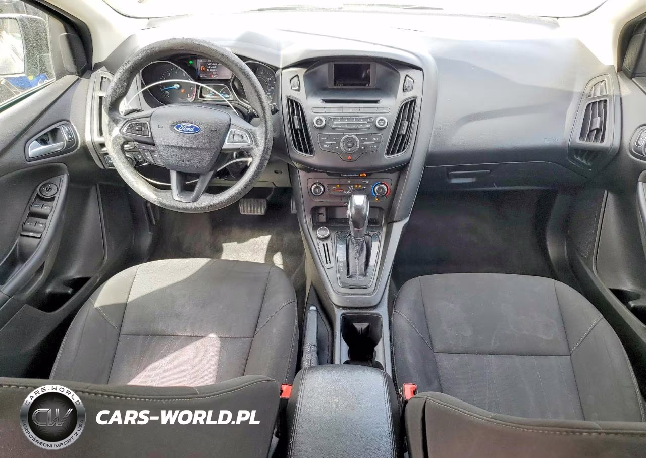 2016 Ford Focus Se VIN:1FADP3K26GL264318 - 8