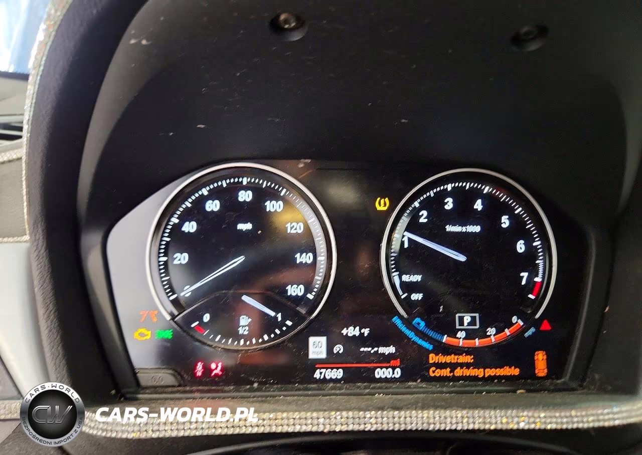 2018 BMW X2 xDrive28I VIN:WBXYJ5C32JEF71891 - 9