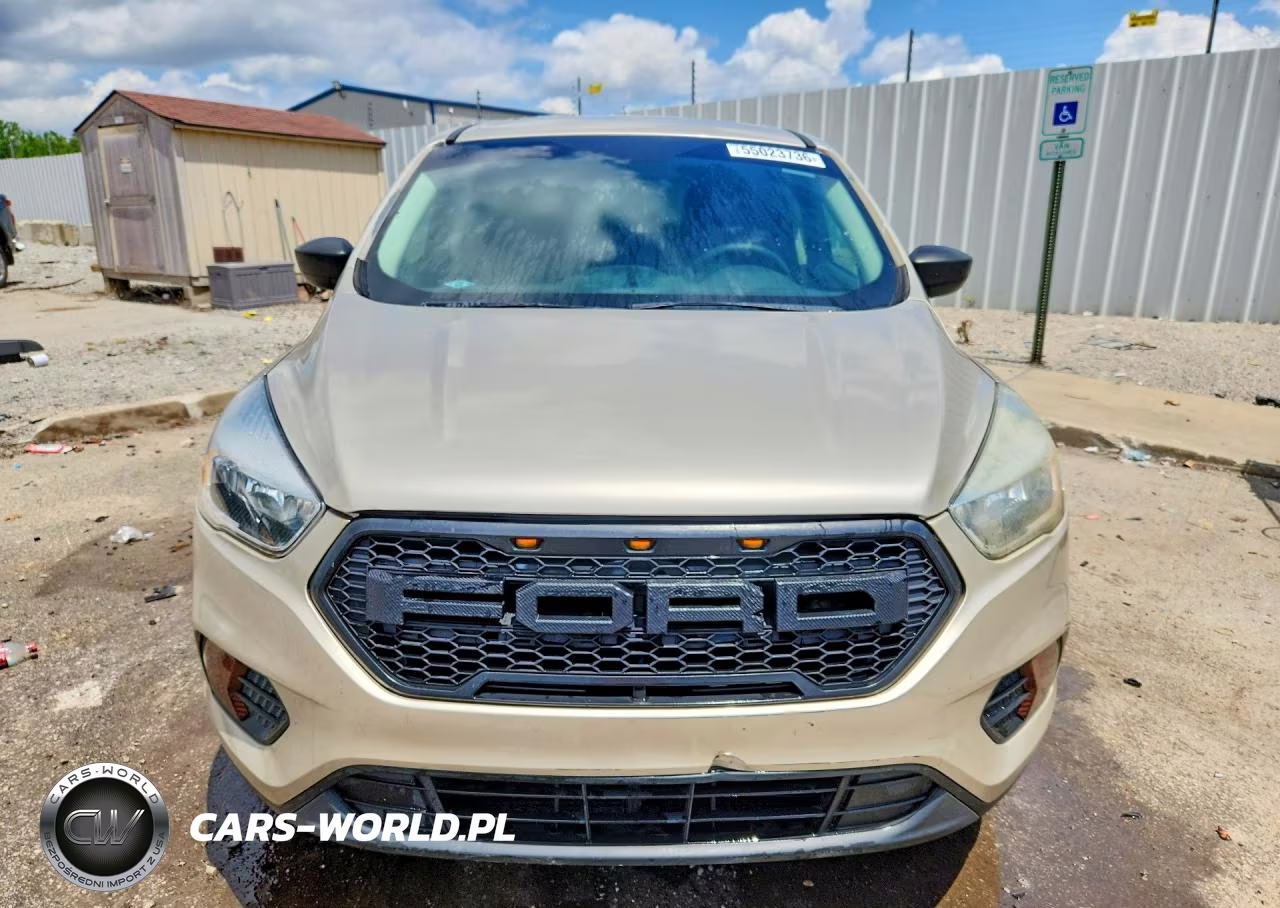 2017 Ford Escape S VIN:1FMCU0F78HUC62919 - 5