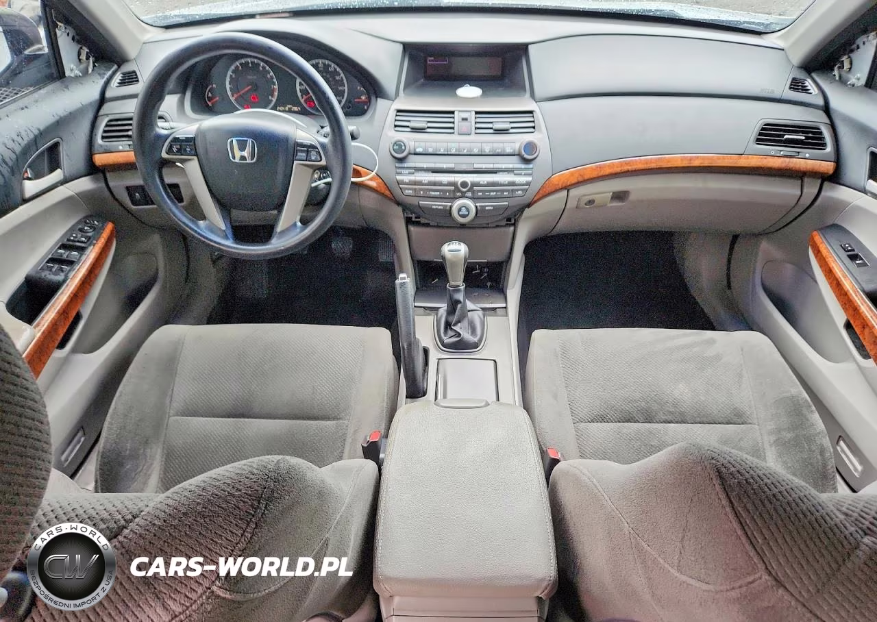 2011 Honda Accord Ex VIN:1HGCP2E74BA095607 - 8
