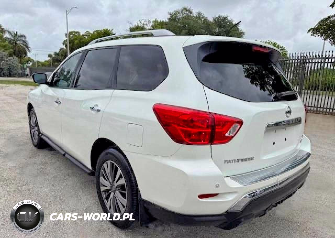 2017 Nissan Pathfinder S VIN:5N1DR2MM1HC627750 - 2