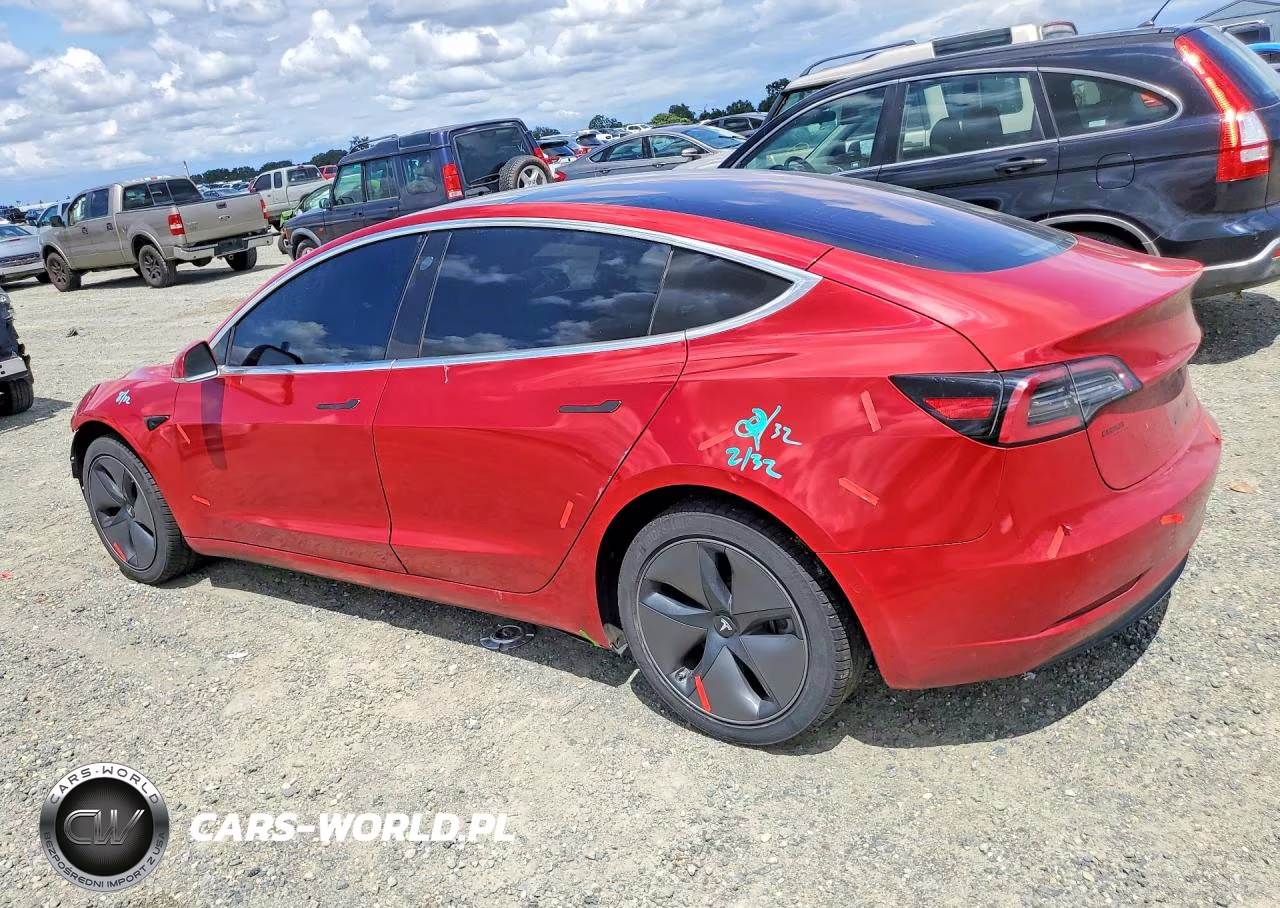 2018 Tesla Model 3 VIN:5YJ3E1EA0JF008849 - 2