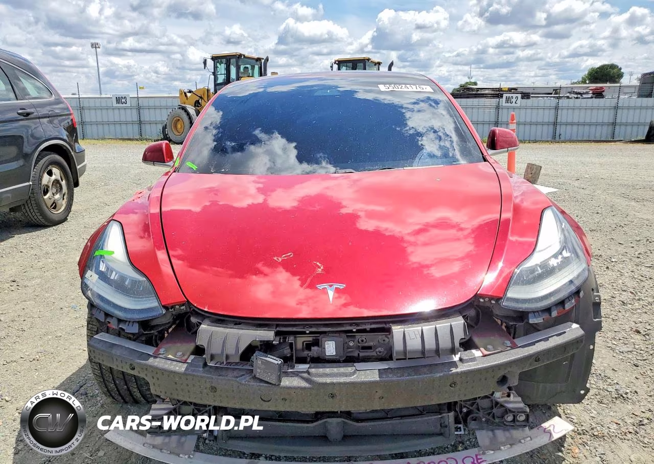 2018 Tesla Model 3 VIN:5YJ3E1EA0JF008849 - 5