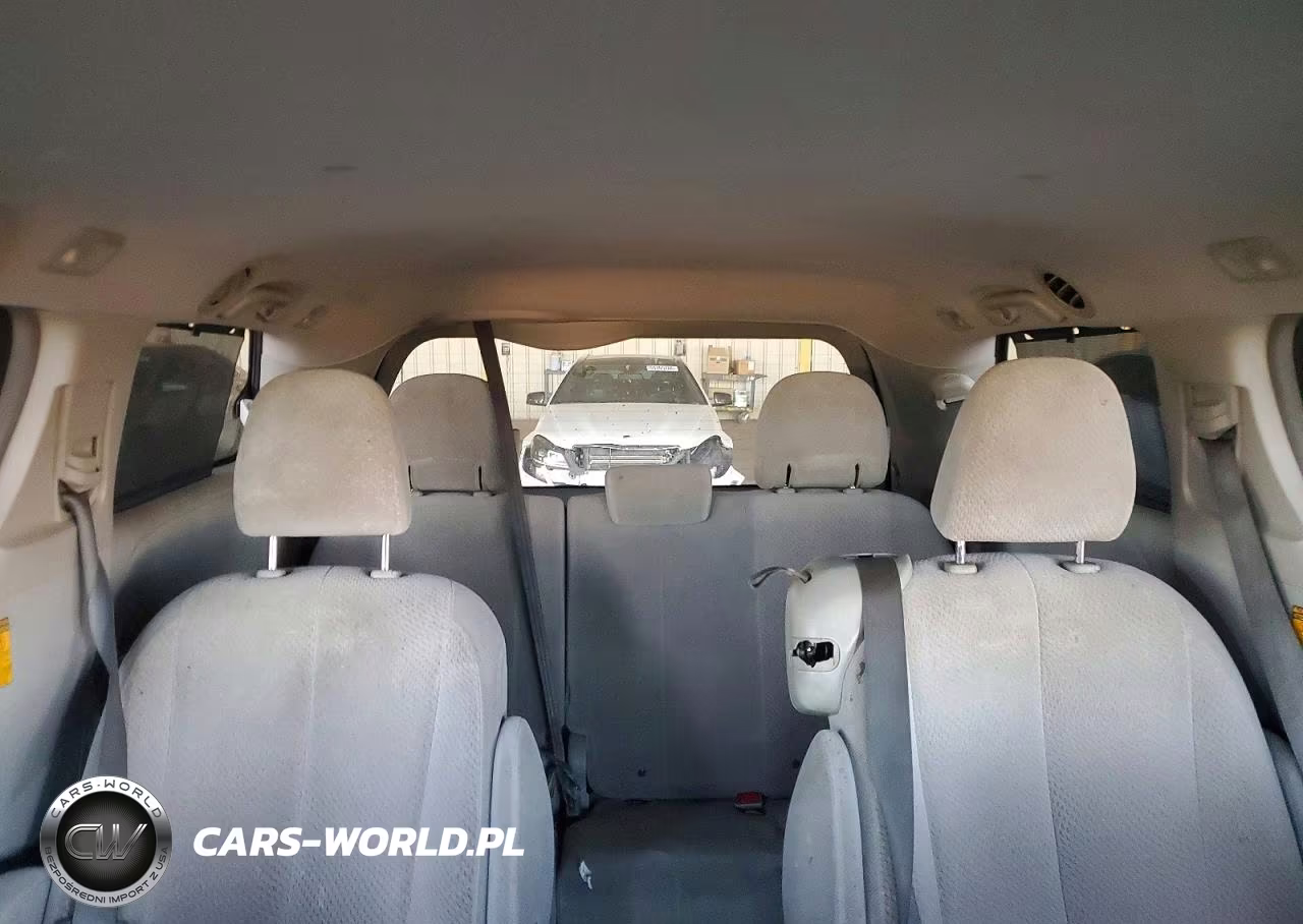2013 Toyota Sienna Le VIN:5TDKK3DC9DS400652 - 10