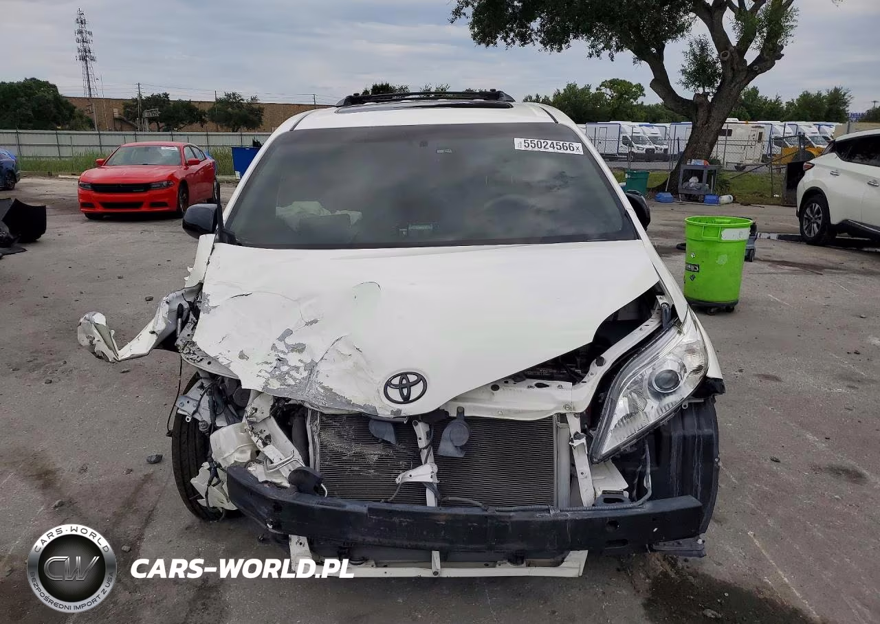 2014 Toyota Sienna Xle 8-Passenger VIN:5TDYK3DCXES438287 - 5