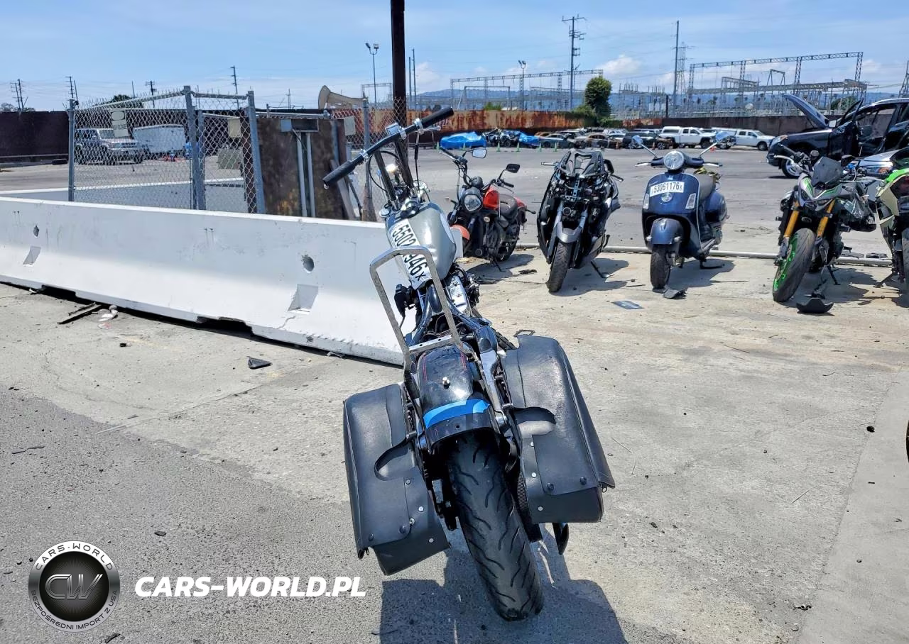 1999 Harley-Davidson Xl1200 C VIN:1HD1CGP36XK122721 - 4