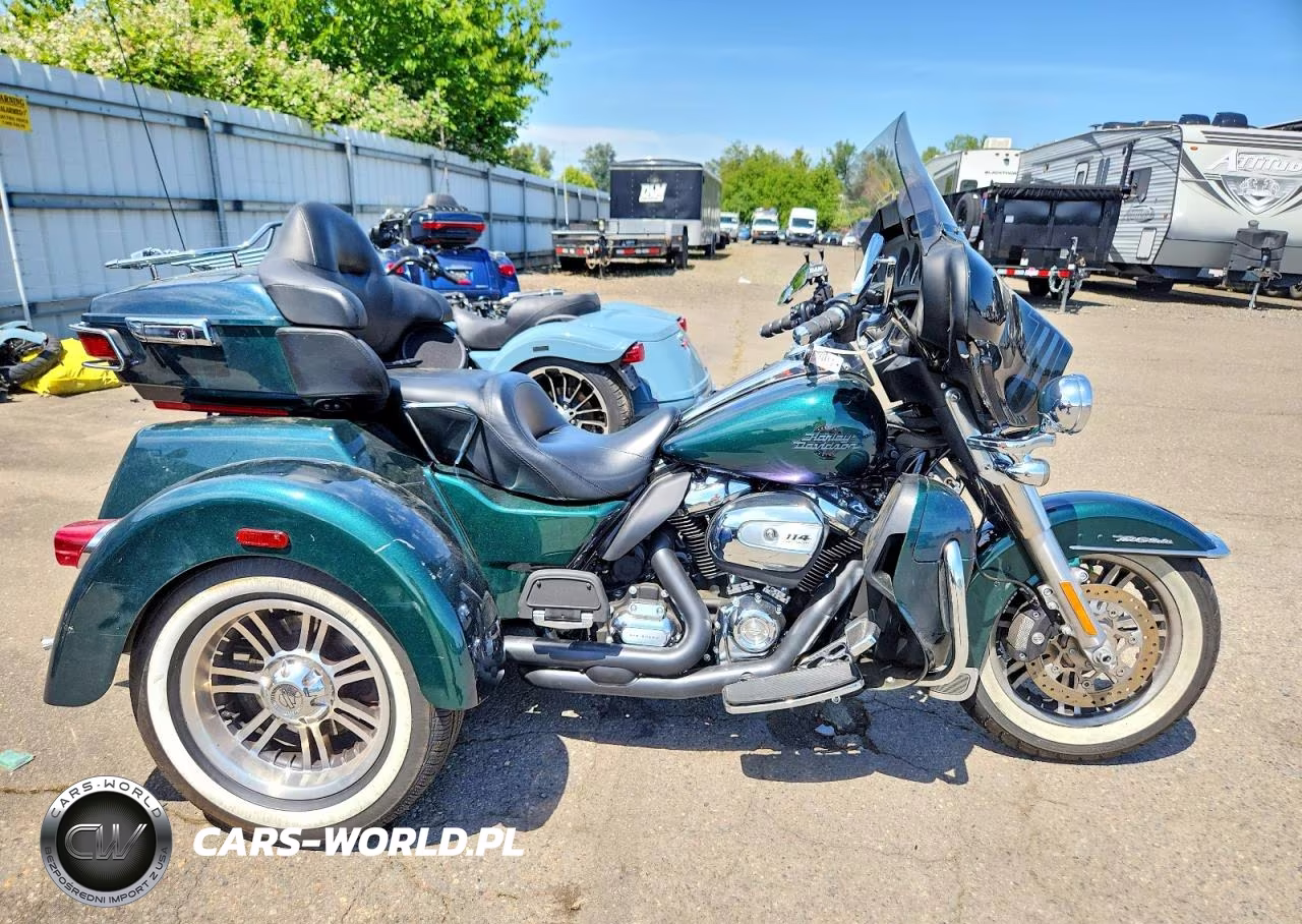 2021 Harley-Davidson Flhtcutg