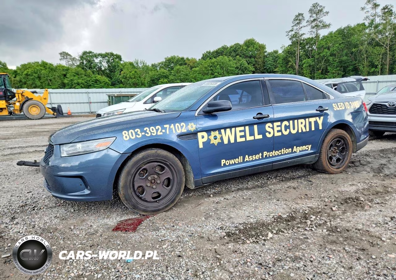 2013 Ford Taurus Police Interceptor – zdjęcie 1 z 12