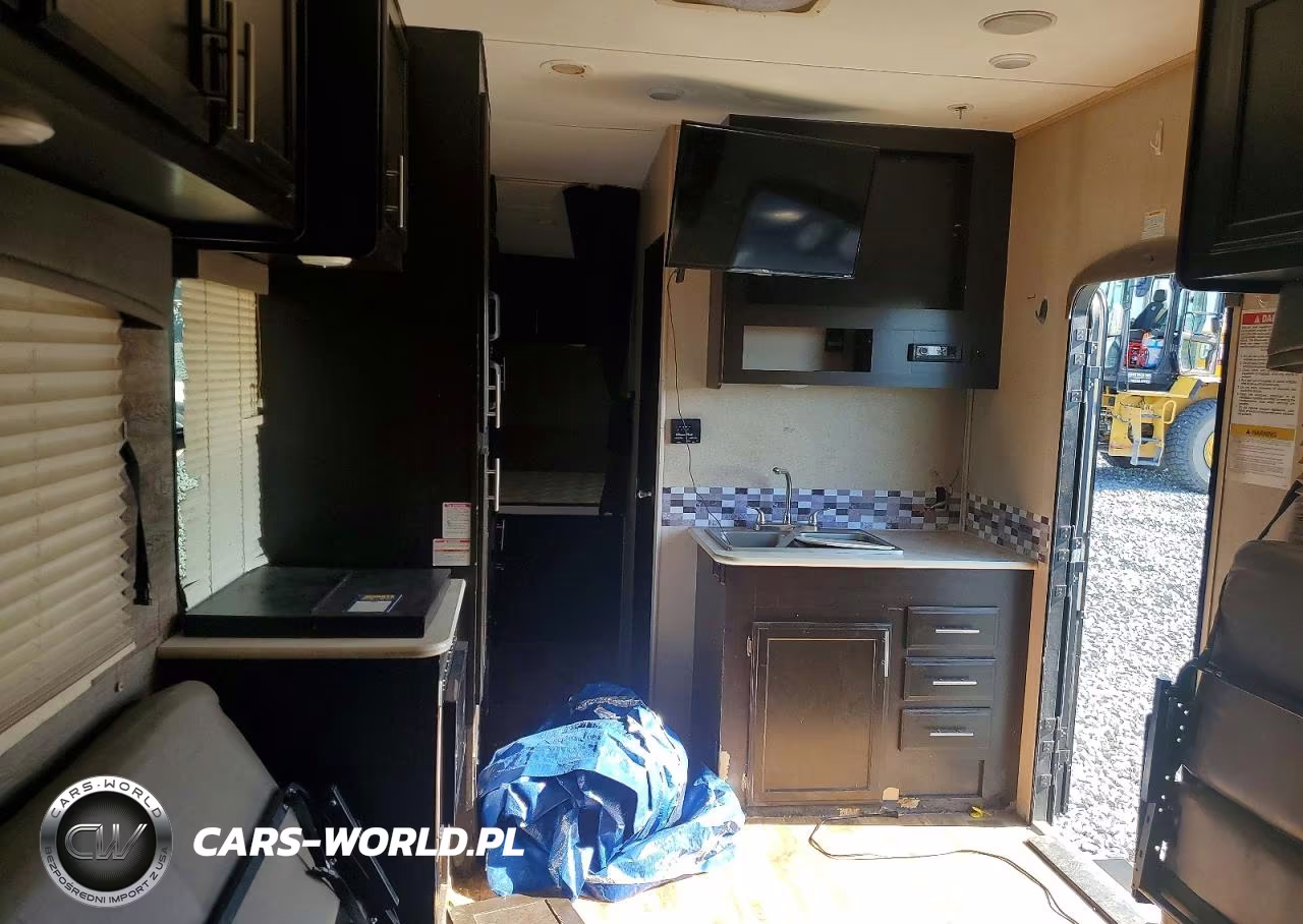 2016 Jayco Octane Camper VIN:1UJBJSBP2G1VY0139 - 5