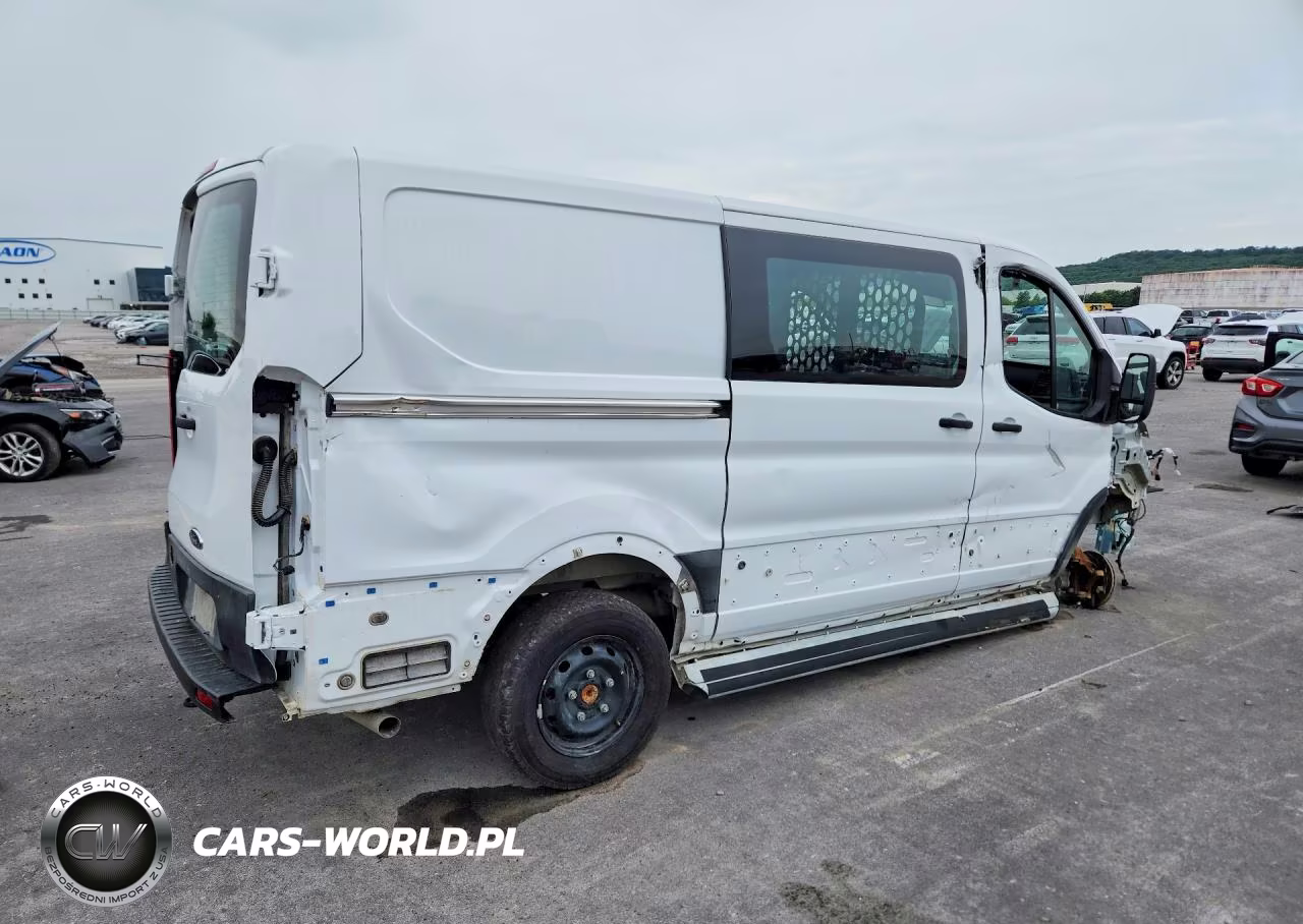 2025 Ford Transit T-250 VIN:1FTBR1Y85SKA56182 - 3