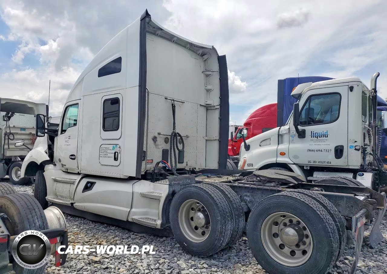 2016 Kenworth T680 Semi Truck VIN:1XKYD49X4GJ113859 - 3