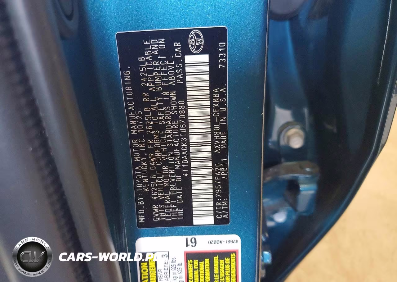 2026 Toyota Camry Le VIN:4T1DAACK3TU670880 - 12