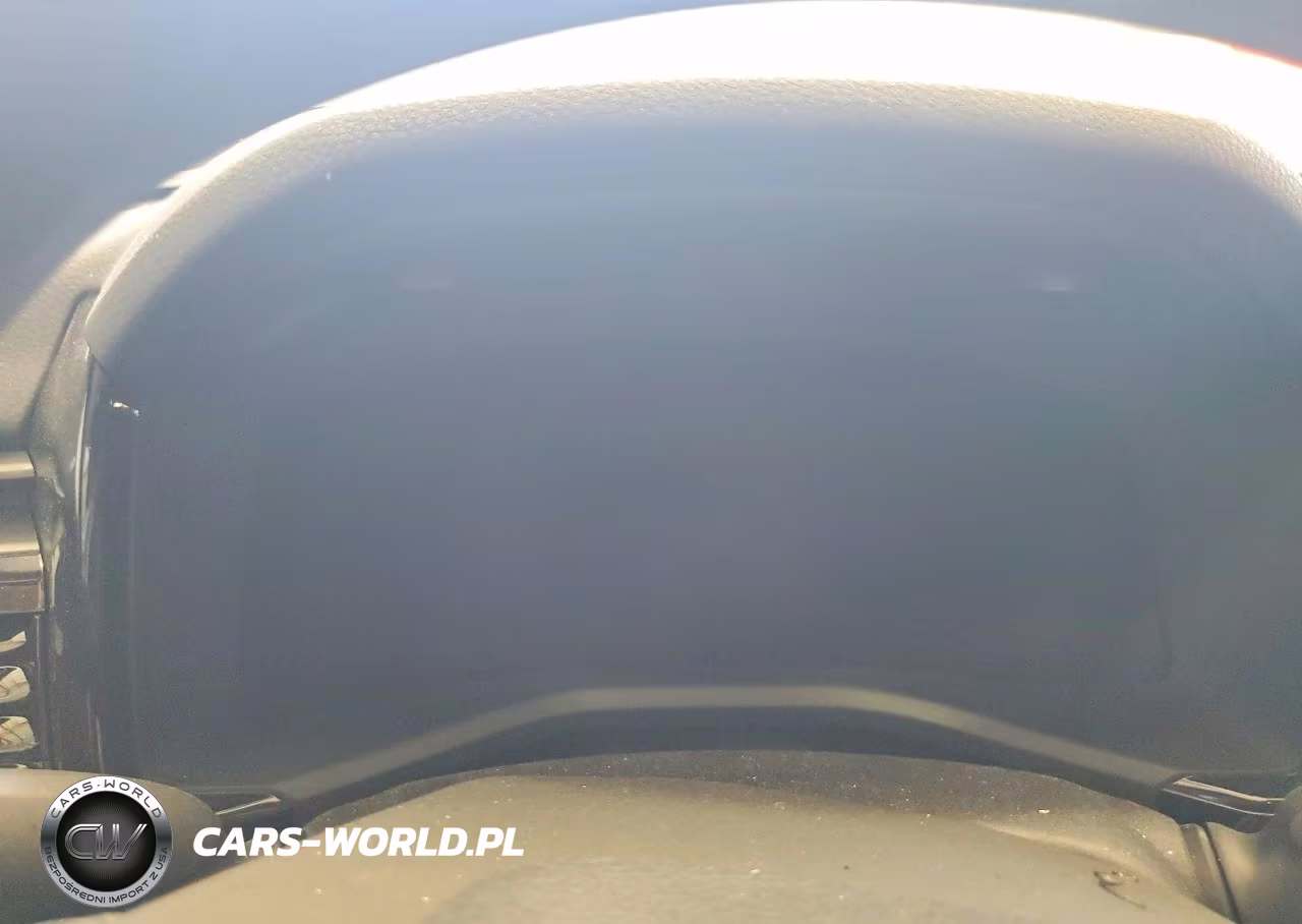 2026 Toyota Camry Le VIN:4T1DAACK3TU670880 - 9