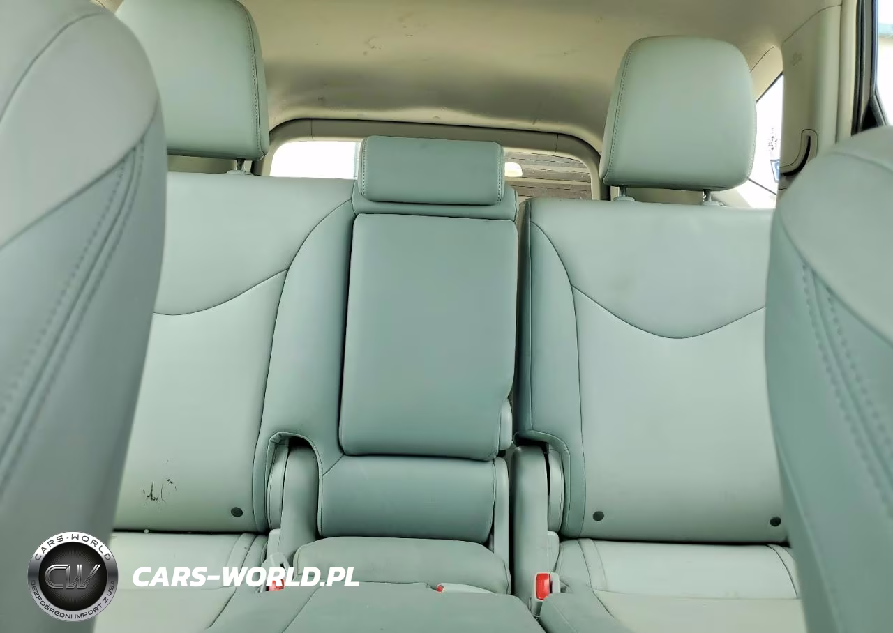 2013 Toyota Prius V VIN:JTDZN3EU3D3256174 - 10