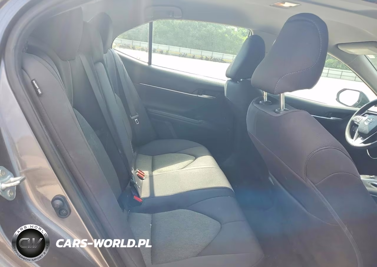 2024 Toyota Camry Le VIN:4T1C11AK0RU862877 - 10