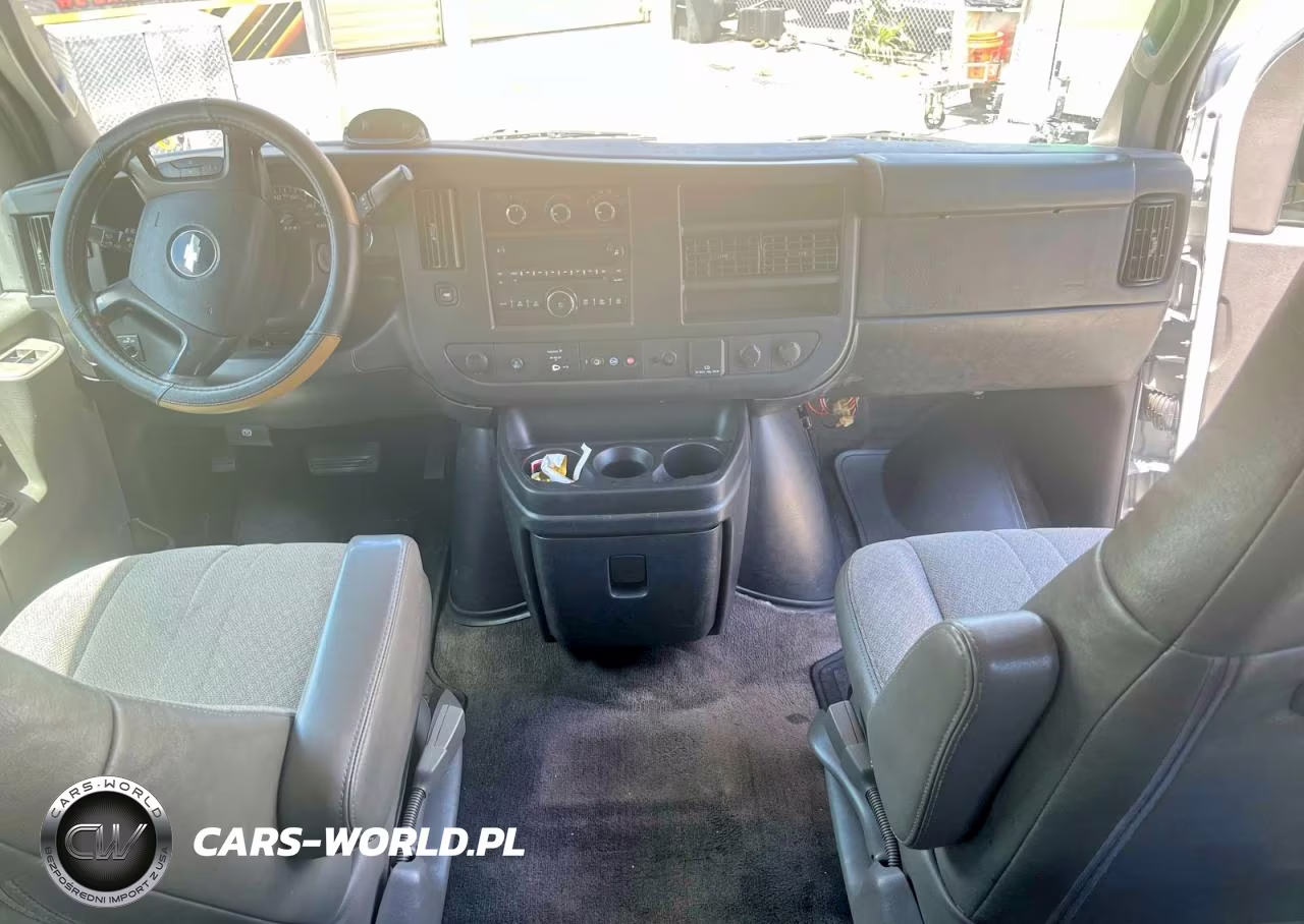 2016 Chevrolet Express G3500 Lt VIN:1GAZGPFG4G1167054 - 9