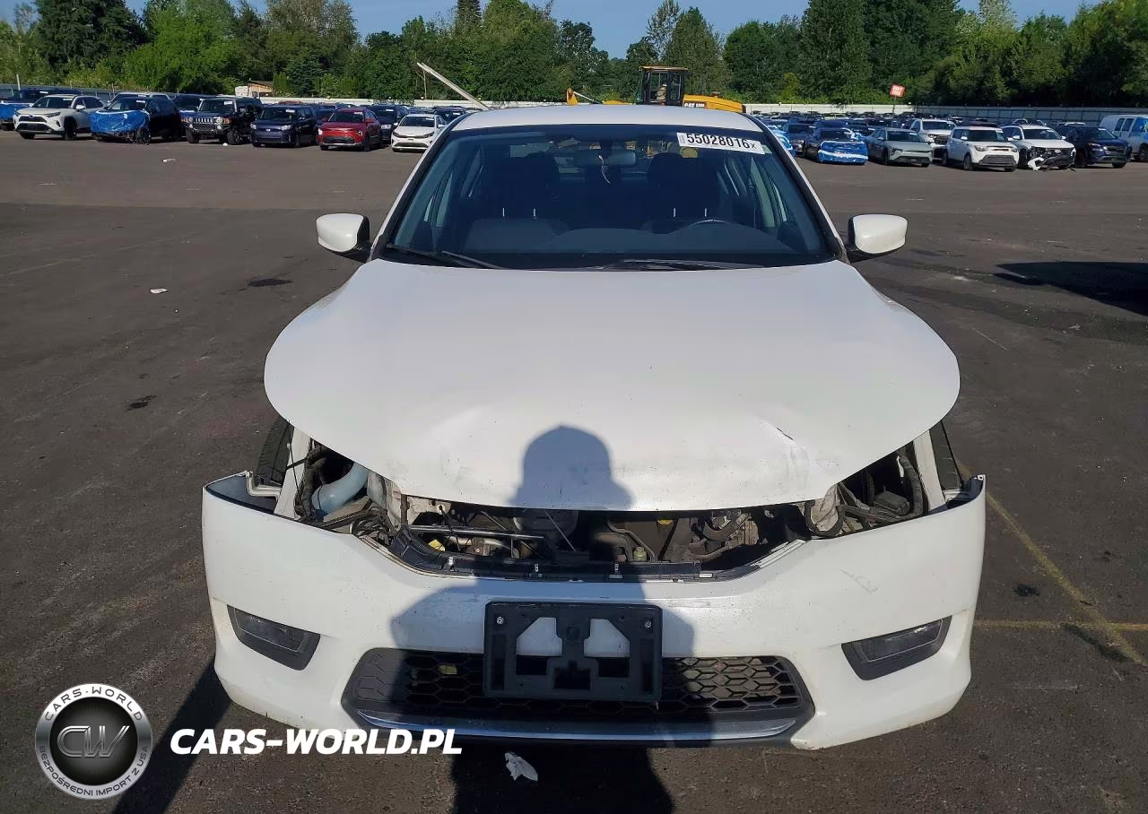2015 Honda Accord Sport VIN:1HGCR2F59FA048215 - 5