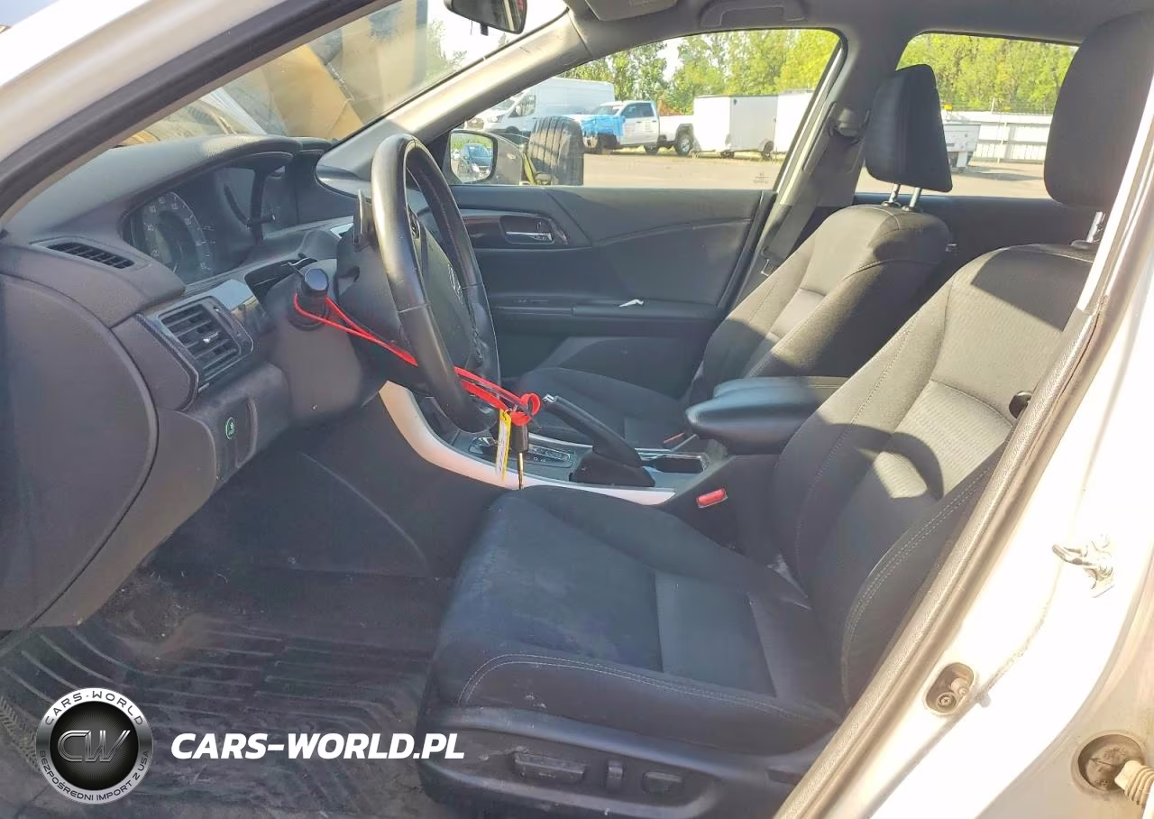 2015 Honda Accord Sport VIN:1HGCR2F59FA048215 - 7