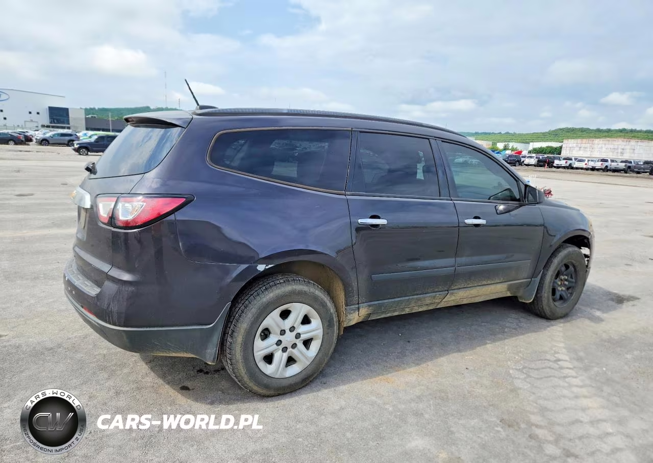 2017 Chevrolet Traverse Ls VIN:1GNKRFED3HJ312209 - 3